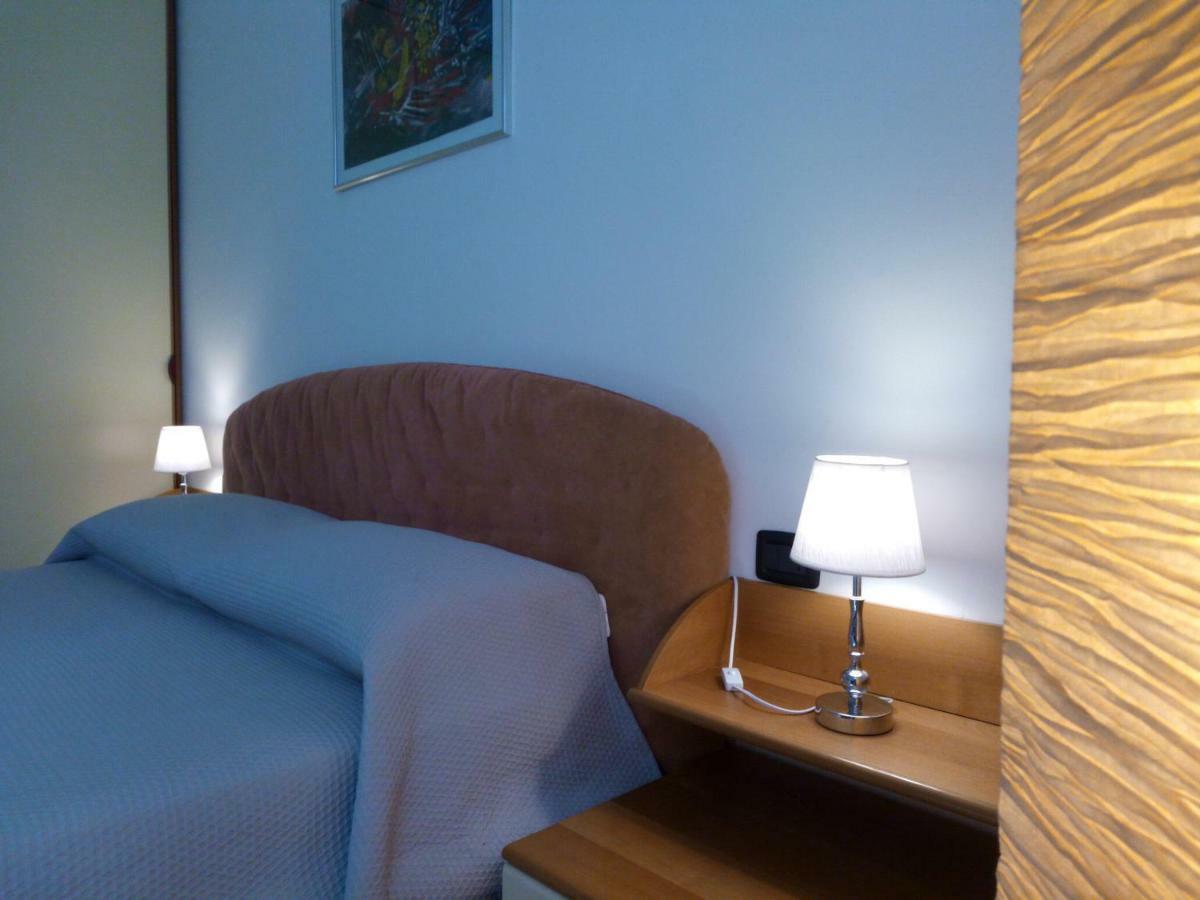 Casa Nax Appartement Terni Buitenkant foto